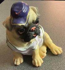 BEAUTIFUL HAND PAINTED BULLDOG SHAPED,PIGGY BANK,MONEY BOX.EXCELLENT CONDITION