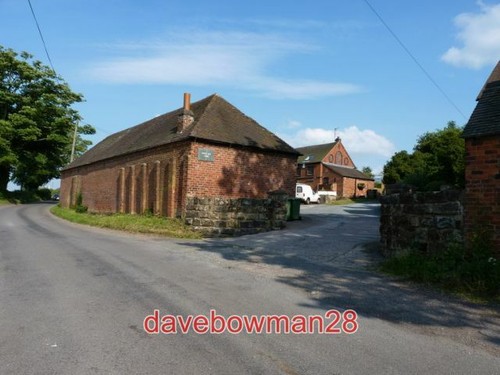 Photo white oak farm - white, barn