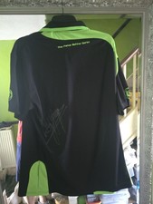 Winmau T-Shirt Signed Bobby