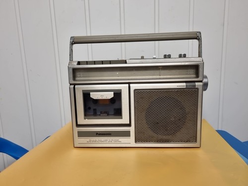 Panasonic 1450le radio - panasonic,
