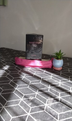 Valentine black dubai born eau - valentine,