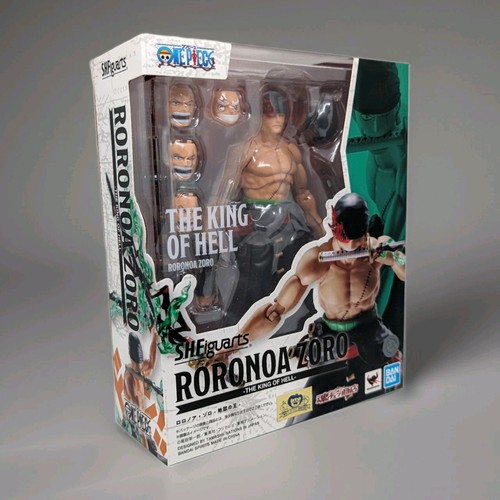 One piece figuarts roronoa - piece,