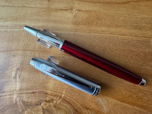 Sheaffer 100 translucent red - 100,