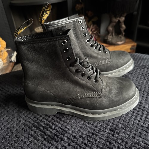Martens milled nubuck wp - nubuck,