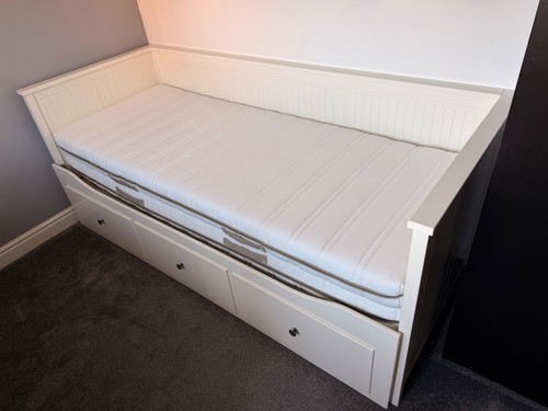 Ikea hemnes daybed with - hemnes,