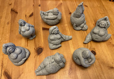 A collection of 8 funny