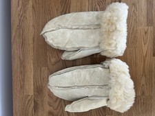 Sheepskin Ladies Warm Mittens Gloves Medium. VTG 80’s. MR25890 
