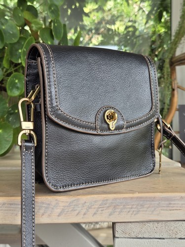 Fossil black leather - leather, small