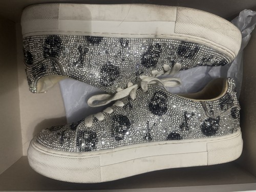 Betsey johnson skull - johnson,