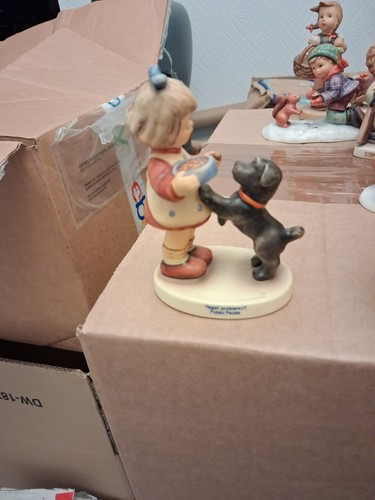 Hummel puppy pause - hum, 2032
