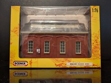SCENIX EM6102 Engine Shed For