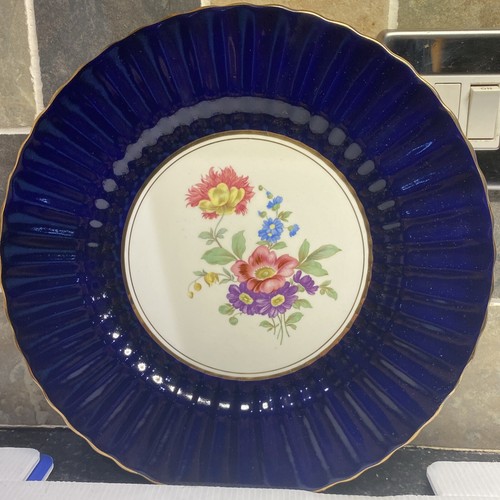 Beautiful vintage wade bone - beautiful,
