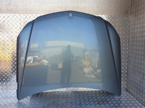 Mercedes class w204 - mercedes, bonnet