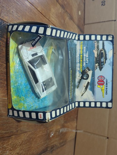 Corgi 269 james bond 007 - 269, the