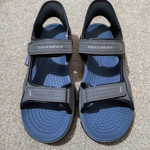 Mens bnwt skechers - bnwt,