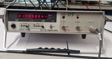 Racal Dana 9921 UHF frequency