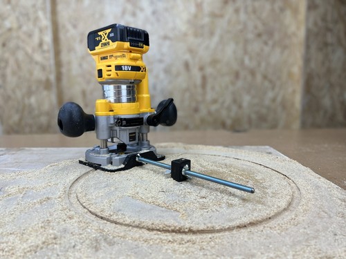 Circle jig for dewalt - for, dcw600