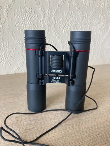 Jessops 25 binoculars - 12,