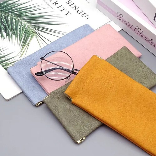 Magnetic glasses case with - magnetic,
