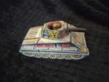 Vintage Tin Toy Wind Up Tank