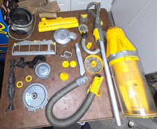 dyson dc07 vacuum cleaner