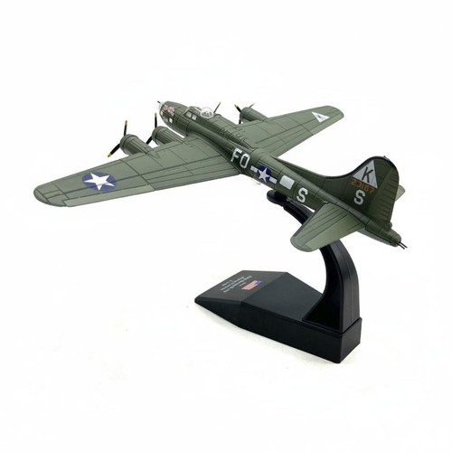 Flying fortress model - b-17,