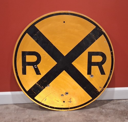 Retired railroad crossing - retired,