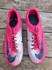 Retro Nike Mercurial Football