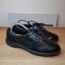 Free-Step Black Leather