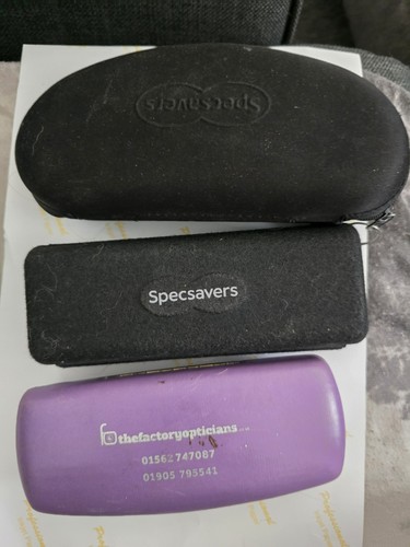 Specsavers black hard case - black,