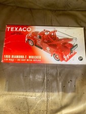 Texaco 1955 Diamond-T Wrecker