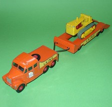 Matchbox King Size / K8 Scammell 6x6 Prime Mover with Trailer & D9 Caterpillar