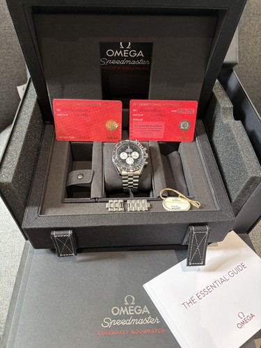 Omega speedmaster moonwatch - speedmaster,