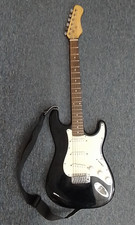 Electric Guitar Black And White With Strap   Untested
