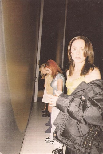 Official spice girls photo - spice,