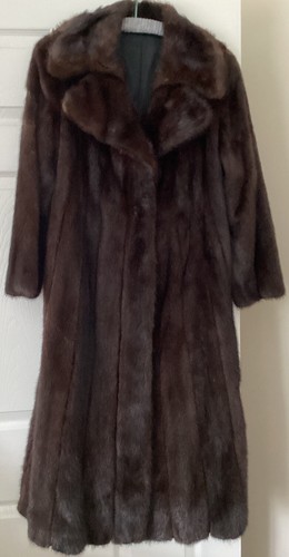 Black ranch mink coat - black,