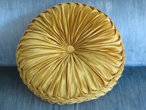 Unusual large yellow round - unusual,