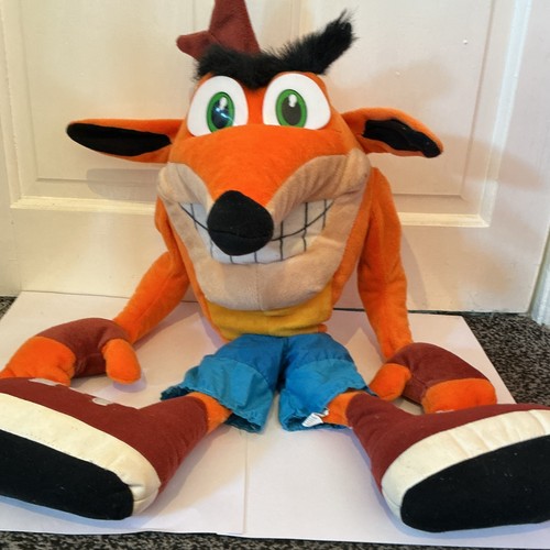 Play crash bandicoot - crash,
