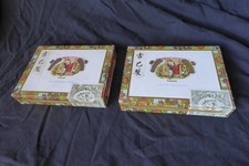 2 x Vintage ROMEO Y JULIETA WOODEN CIGAR BOXES 25 Panetelas Empty - 13cm x 18cm