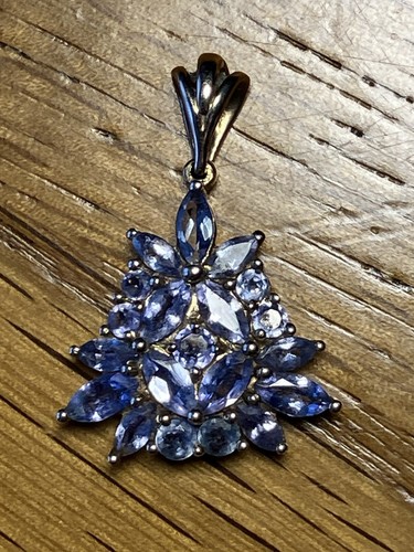 9ct yellow gold tanzanite - yellow,