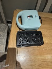 Waffle And Donut Maker