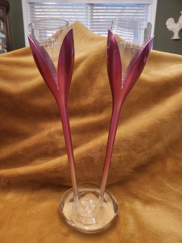 Moet chandon tulip - &,