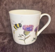 Bee and Floral mug - Rose Of