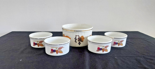 Royal worcester evesham gold - evesham,