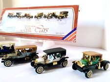 A One-Off! Die-Cast Metal Classic Cars - Set of 6 