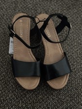 Peacocks Black And Brown Platform Thick Heal Sandal Size 6 Eur 39