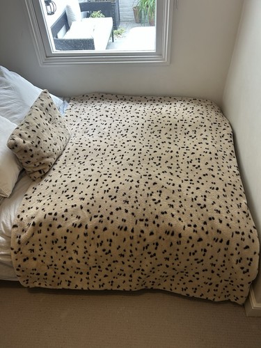 Zara home furry leopard - zara,