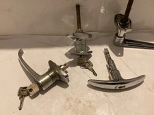 Vintage Locking boot lid