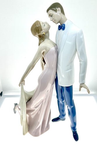 Lladro 6475 happy - lladro,