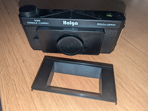 Holga 120wpc black - black, wide